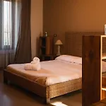 Hotell Equirelais Lomnago