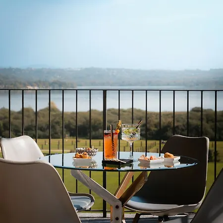 Hotel Equirelais Lomnago