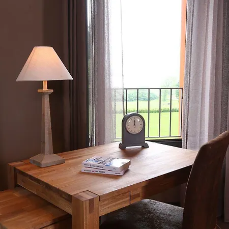 Ξενοδοχείο Equirelais Lomnago