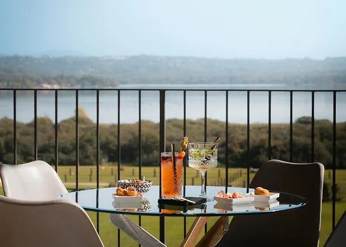 Hotel Equirelais Lomnago