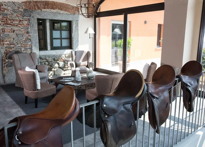 Equirelais Hotel Lomnago