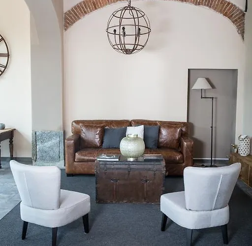 Equirelais Hotel Lomnago